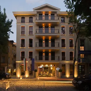 Otel Famous House, Filibe